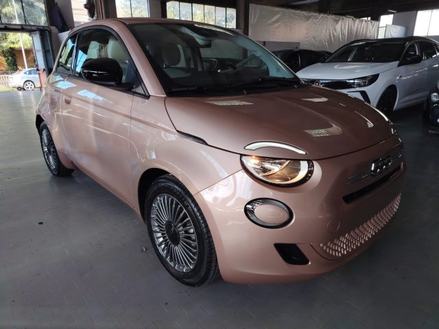 FIAT 500 — foto 2 di 29
