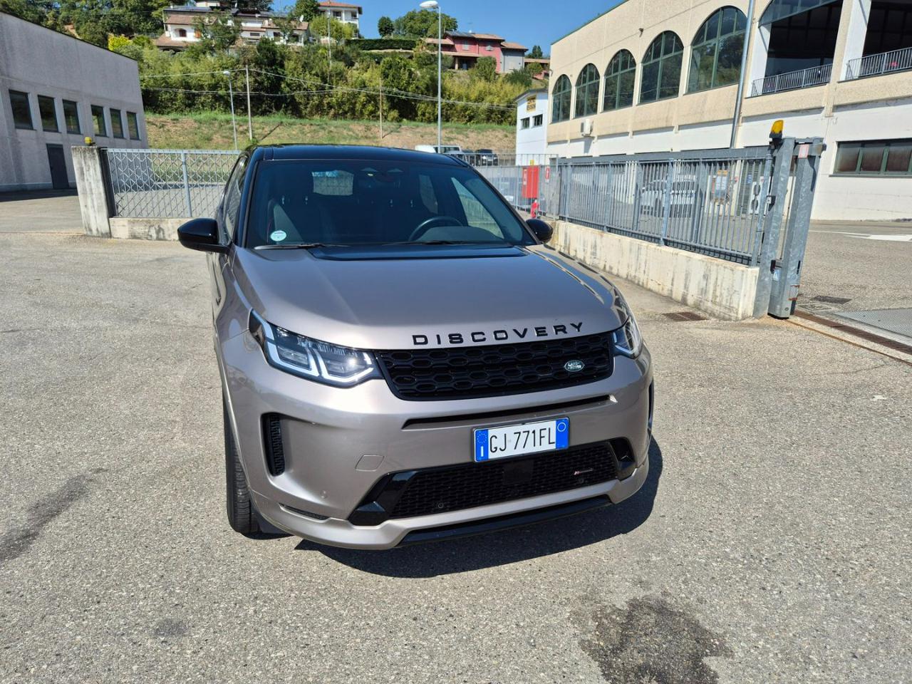 LAND ROVER Discovery Sport 2.0 Si4 200 CV AWD Auto R-Dynamic S - 4
