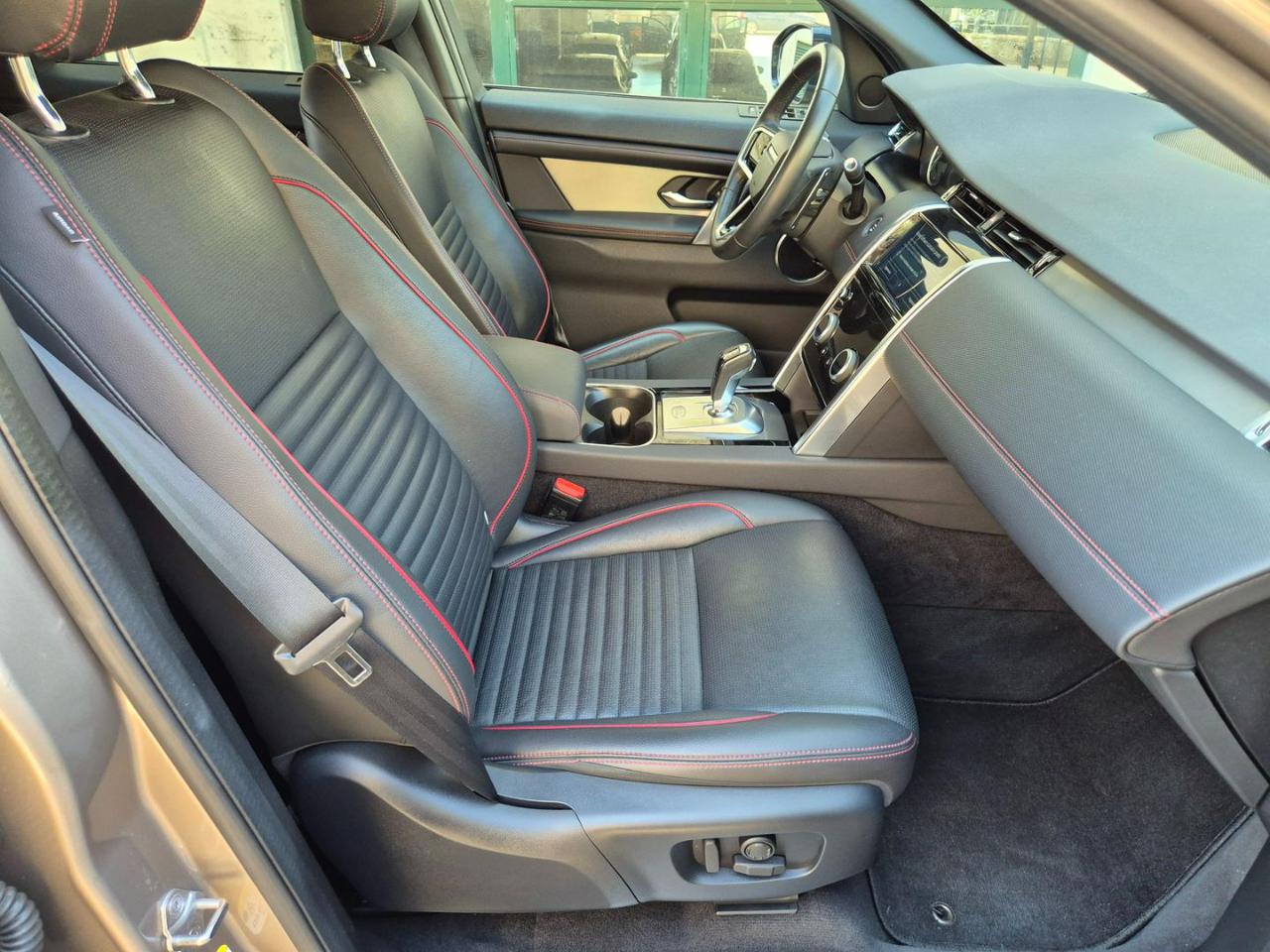 LAND ROVER Discovery Sport 2.0 Si4 200 CV AWD Auto R-Dynamic S - 15
