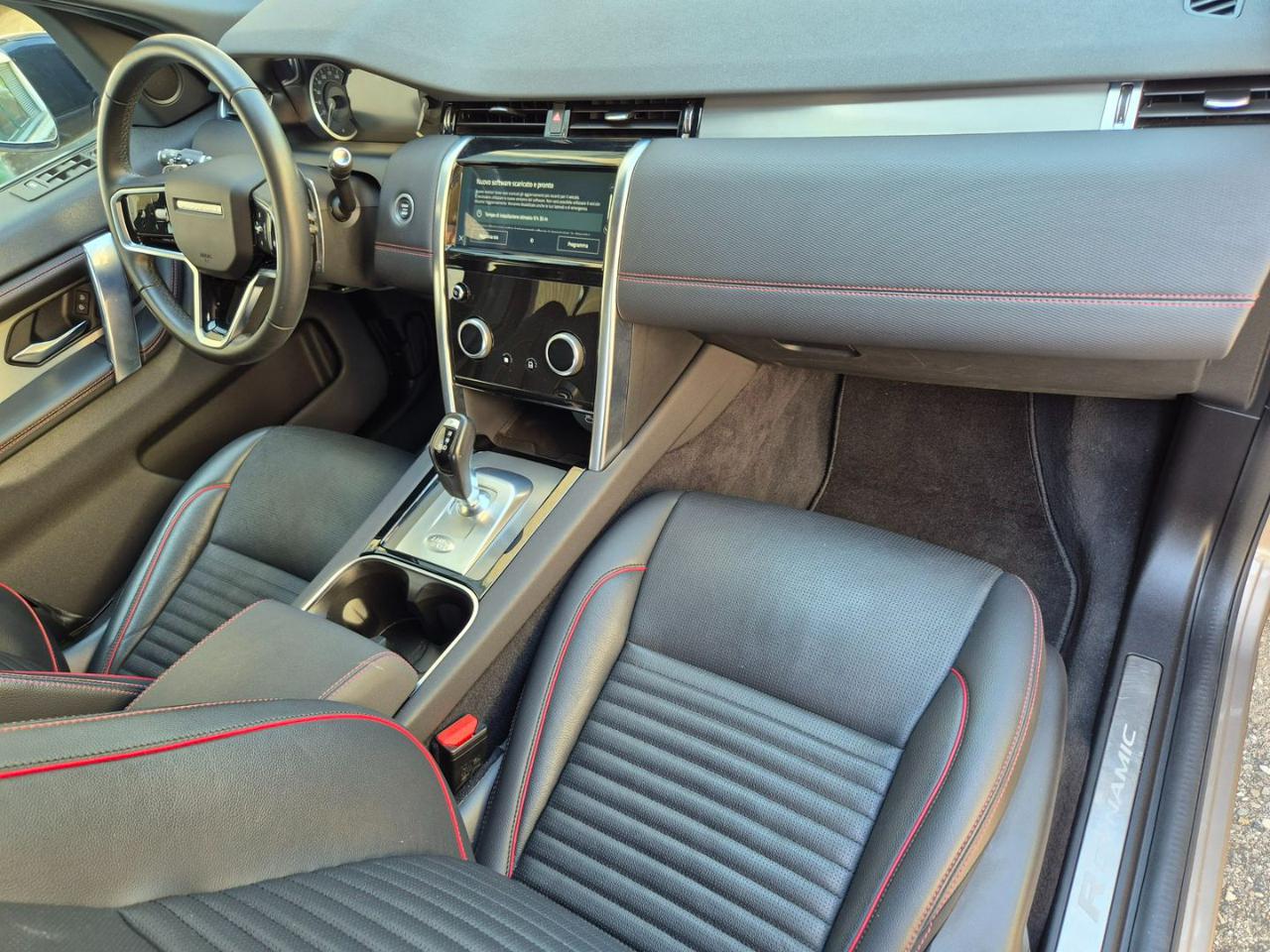 LAND ROVER Discovery Sport 2.0 Si4 200 CV AWD Auto R-Dynamic S - 16
