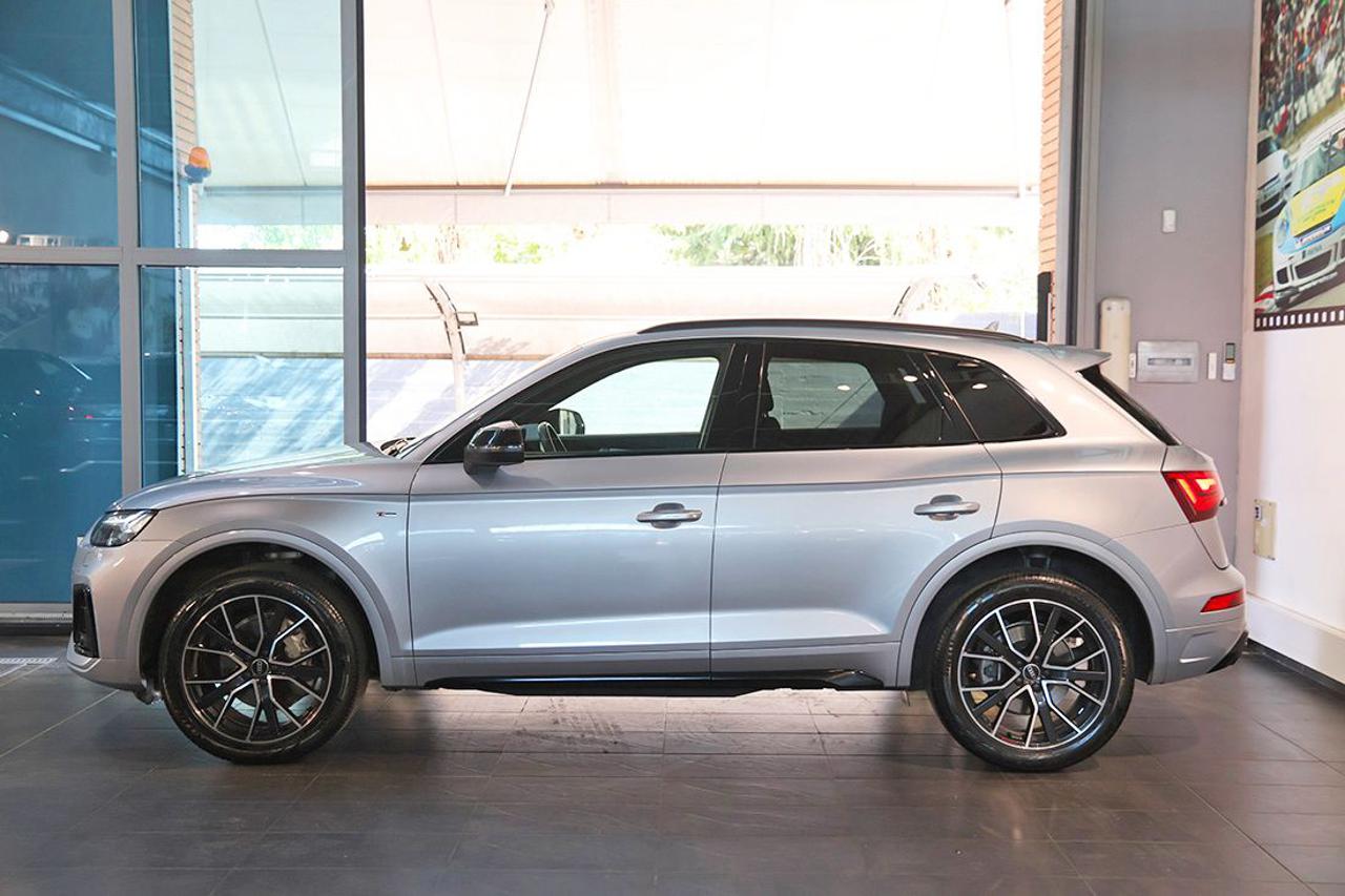 AUDI Q5 40 TDI Quattro S-Tronic S-Line Plus - 3