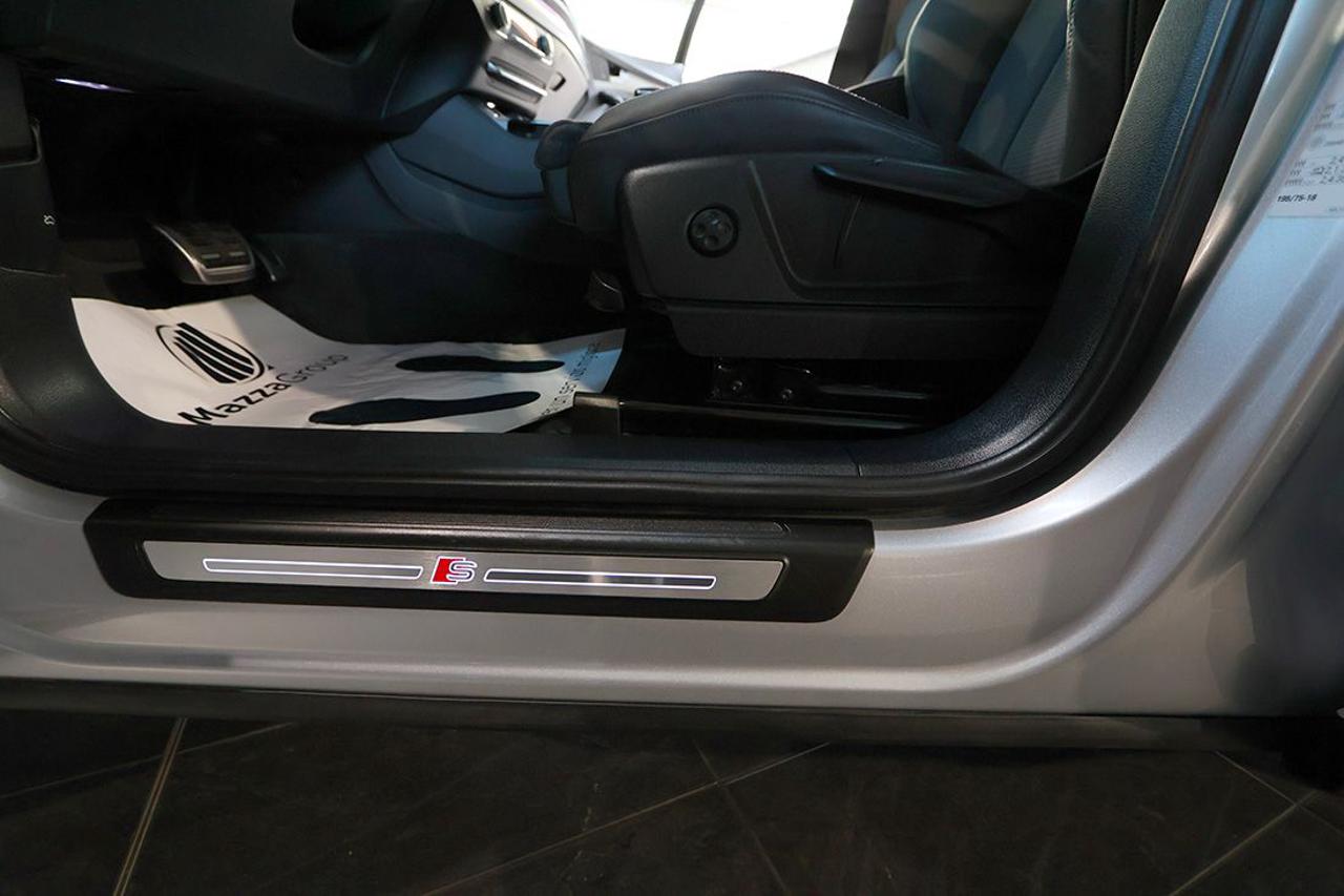 AUDI Q5 40 TDI Quattro S-Tronic S-Line Plus - 40
