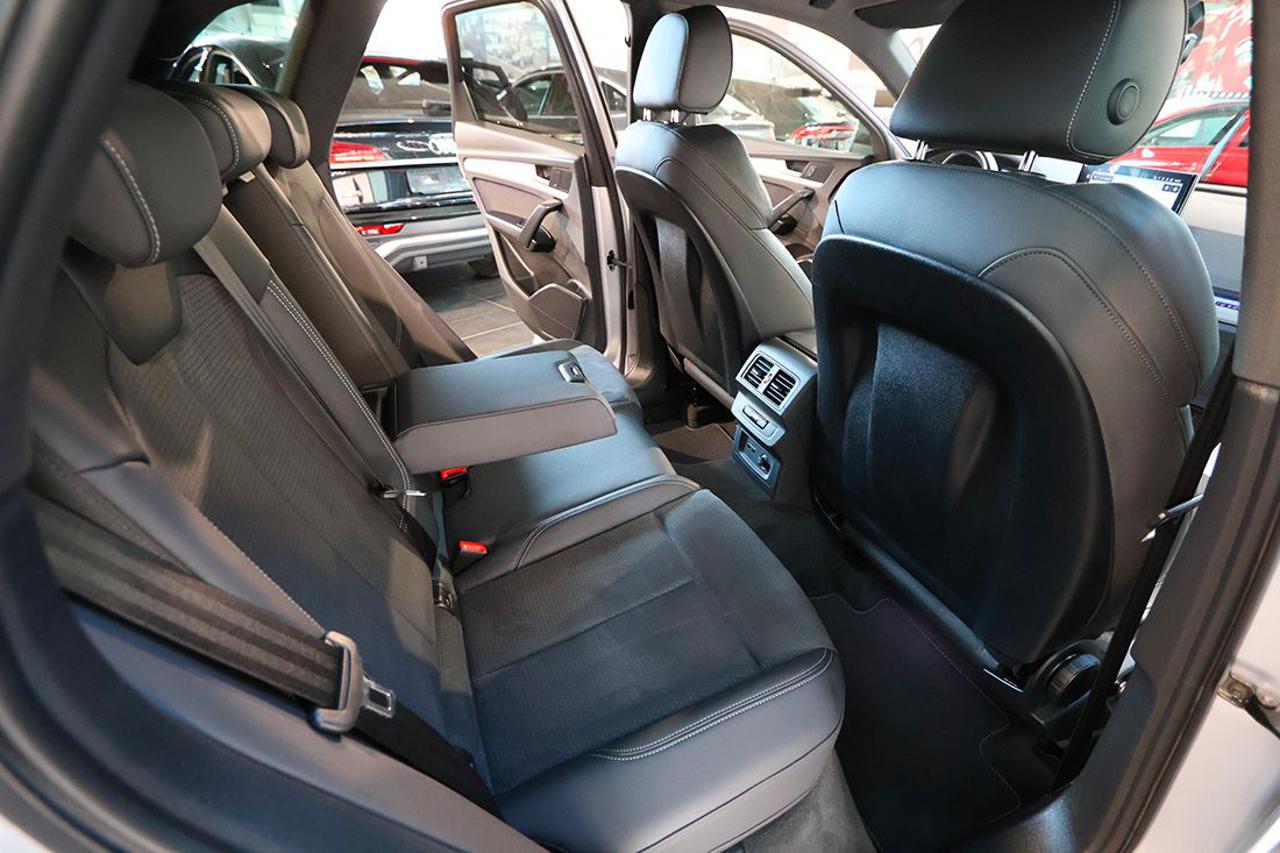 AUDI Q5 40 TDI Quattro S-Tronic S-Line Plus - 19