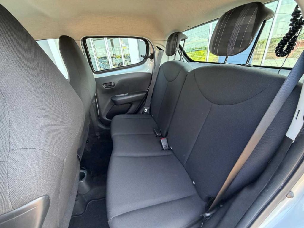 PEUGEOT 108 VTi 72 3 porte Active - 12