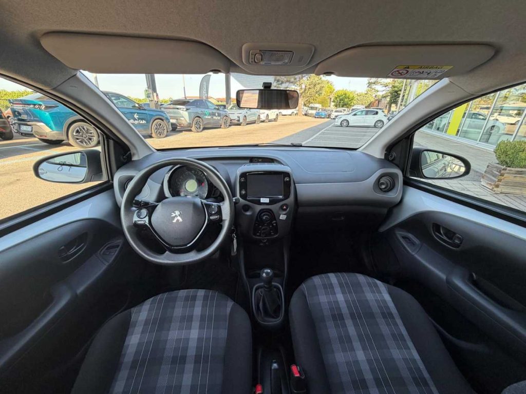 PEUGEOT 108 VTi 72 3 porte Active - 13