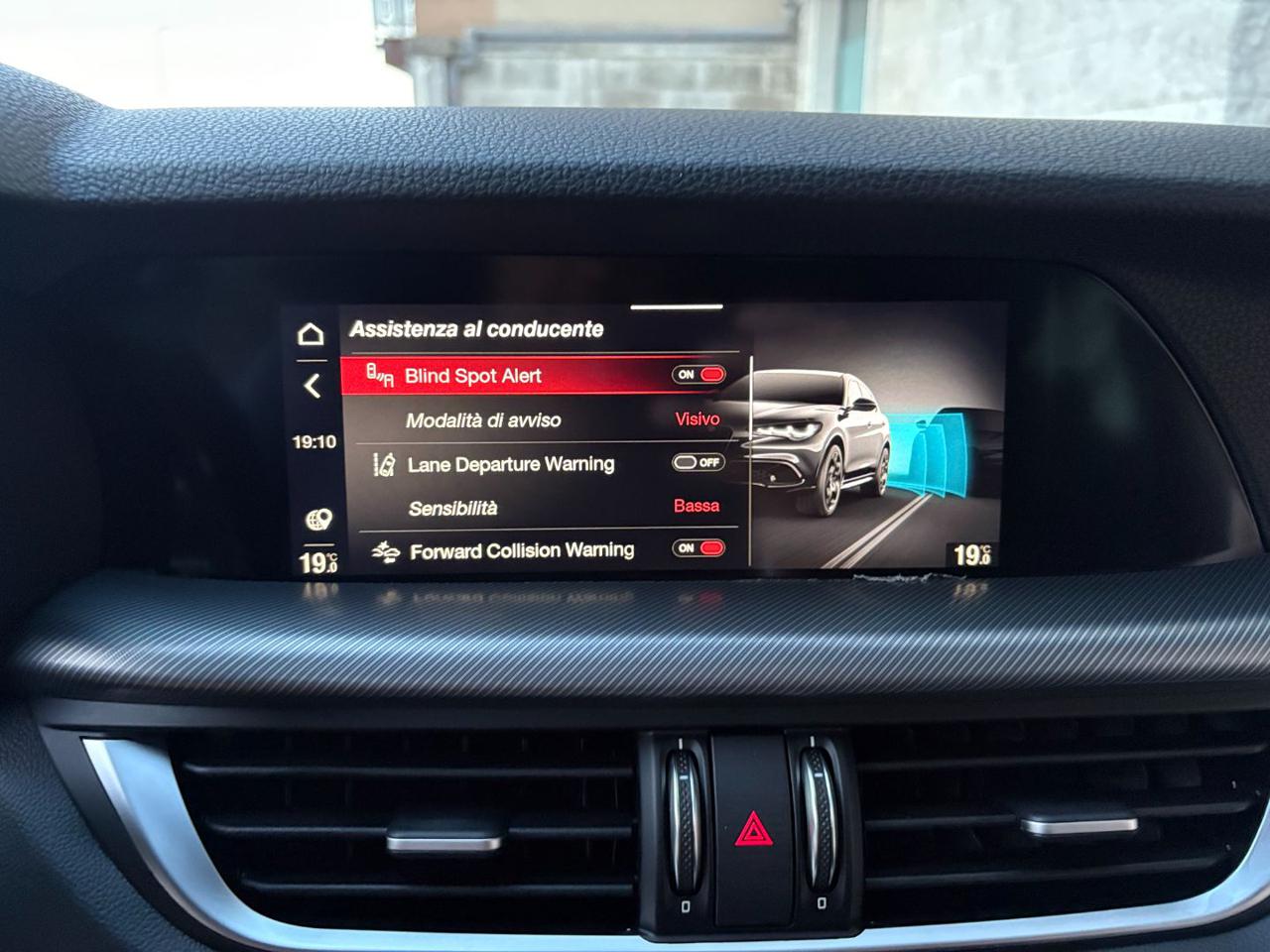 ALFA ROMEO Stelvio 2.2 Turbodiesel 210 CV AT8 Q4 Veloce - 25