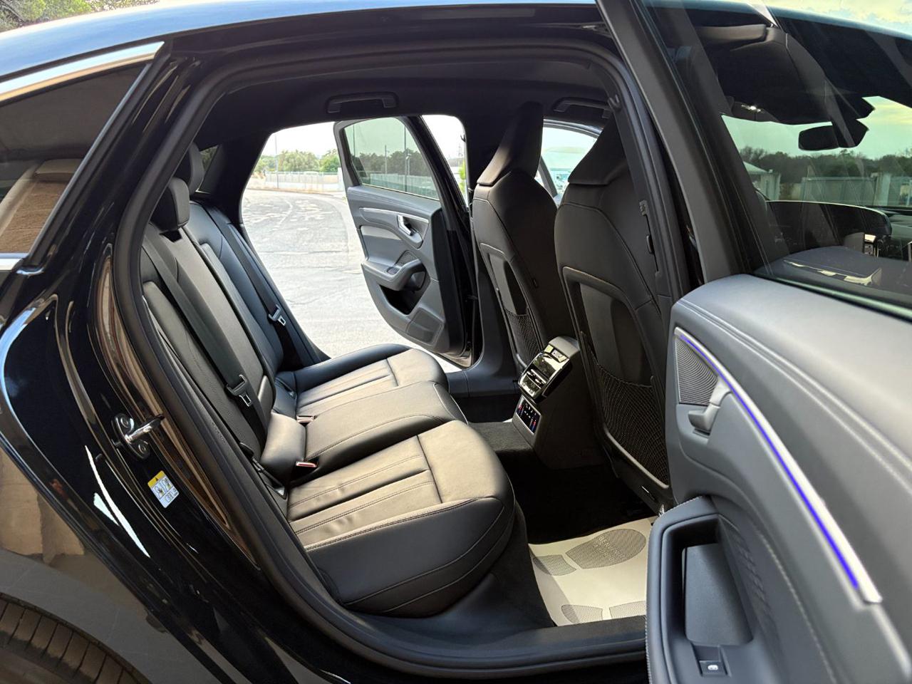 AUDI A6 2.0 TDI mHEV+ S tronic quattro S line edition. - 11
