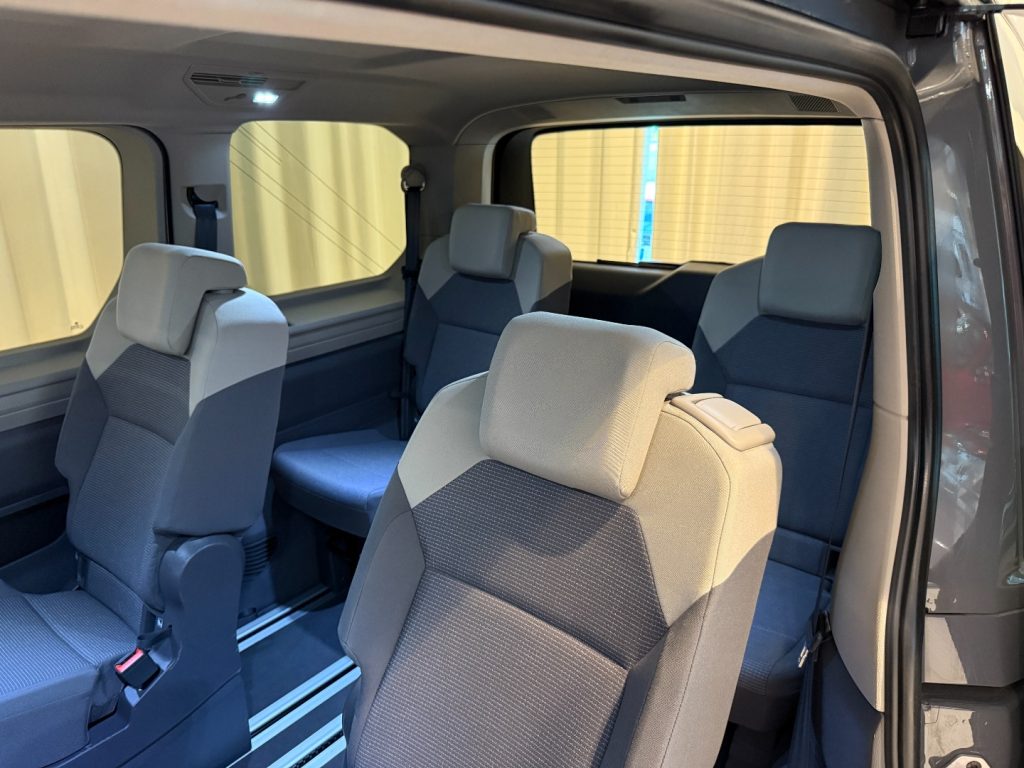 VOLKSWAGEN Multivan 2.0 TDI DSG Life 6P GANCIO LED DAB+ 17 - 6