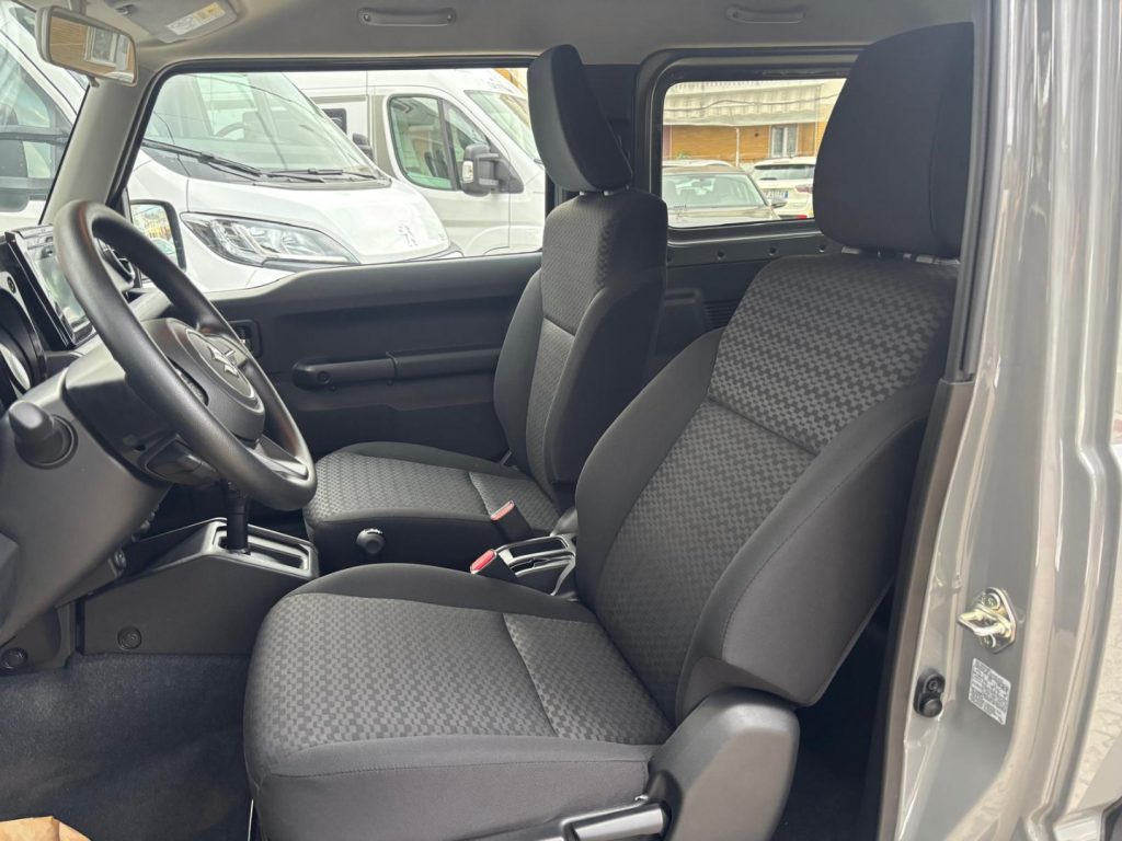 SUZUKI Jimny 1.5 Autom. Autovettura 4 Posti!PREZZO FISSO TRAS - 7