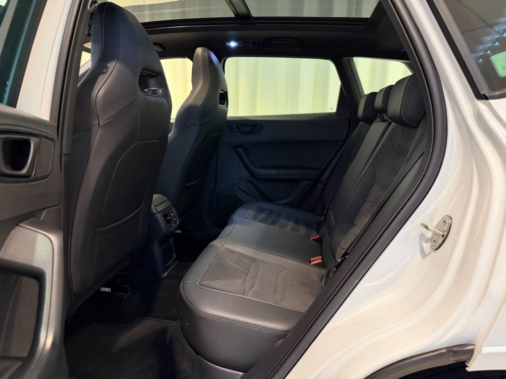 CUPRA Ateca 2.0 TSI DSG 4Drive GANCIO Panorama 360° Beats - 5