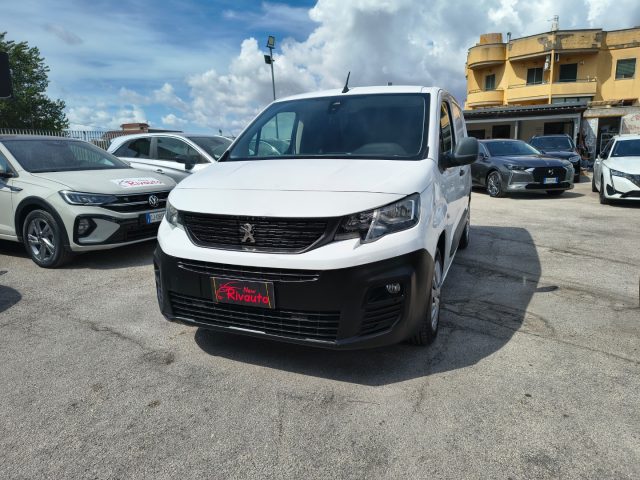 PEUGEOT Partner Bianco metallizzato