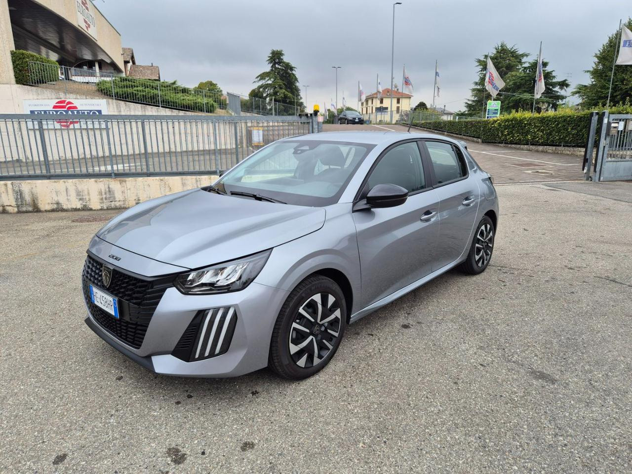 PEUGEOT 208 Hybrid 110 e-DCS6 Style - 2