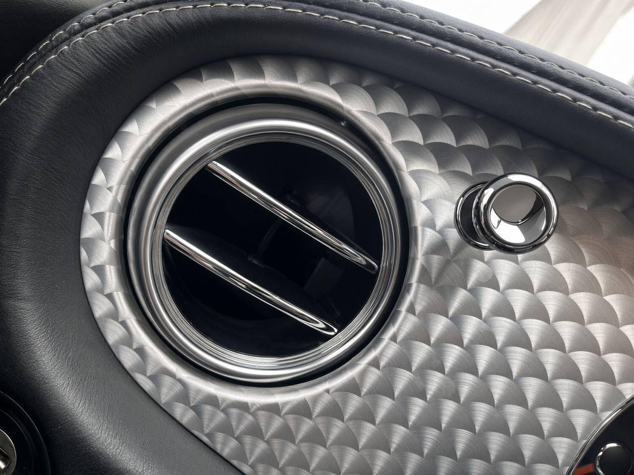 BENTLEY Continental GT - 26