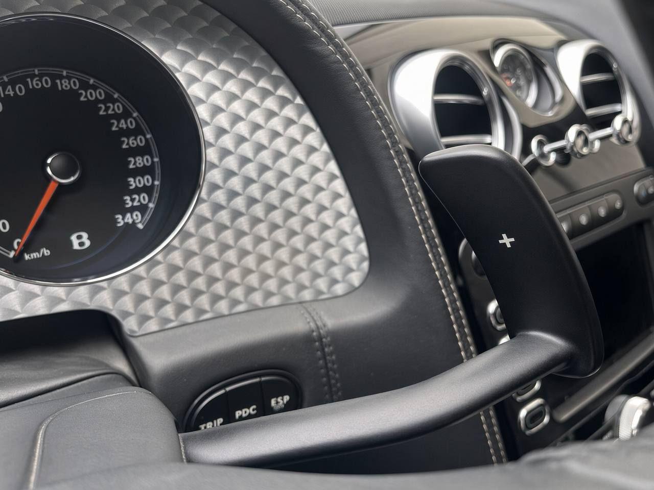 BENTLEY Continental GT - 15
