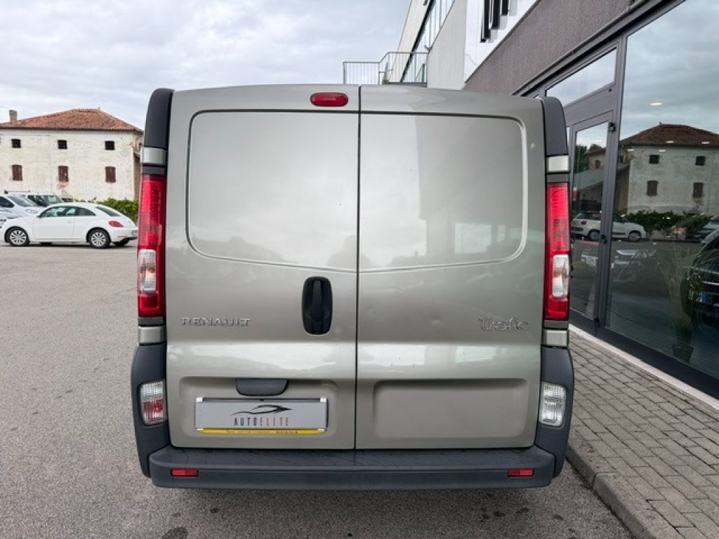 Clicca per ingrandire Trafic - T27 2.0 dCi/90 PC-TN Furgone Ice