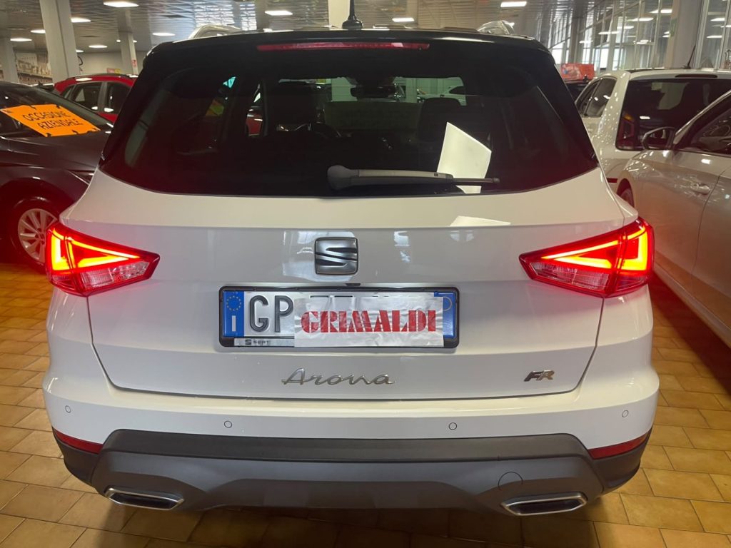 SEAT Arona 1.0 EcoTSI FR 18 VIDEO C/GRIMALDI SPECIAL DAY - 4