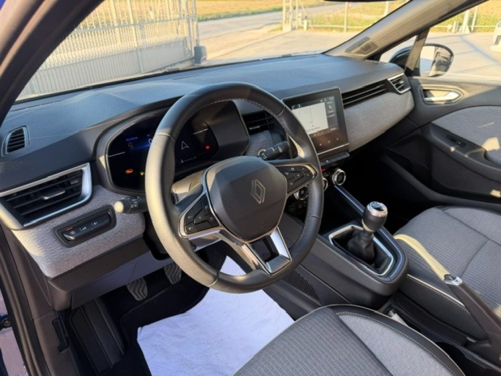 RENAULT Clio TCe 90 CV 5 porte Techno - 13