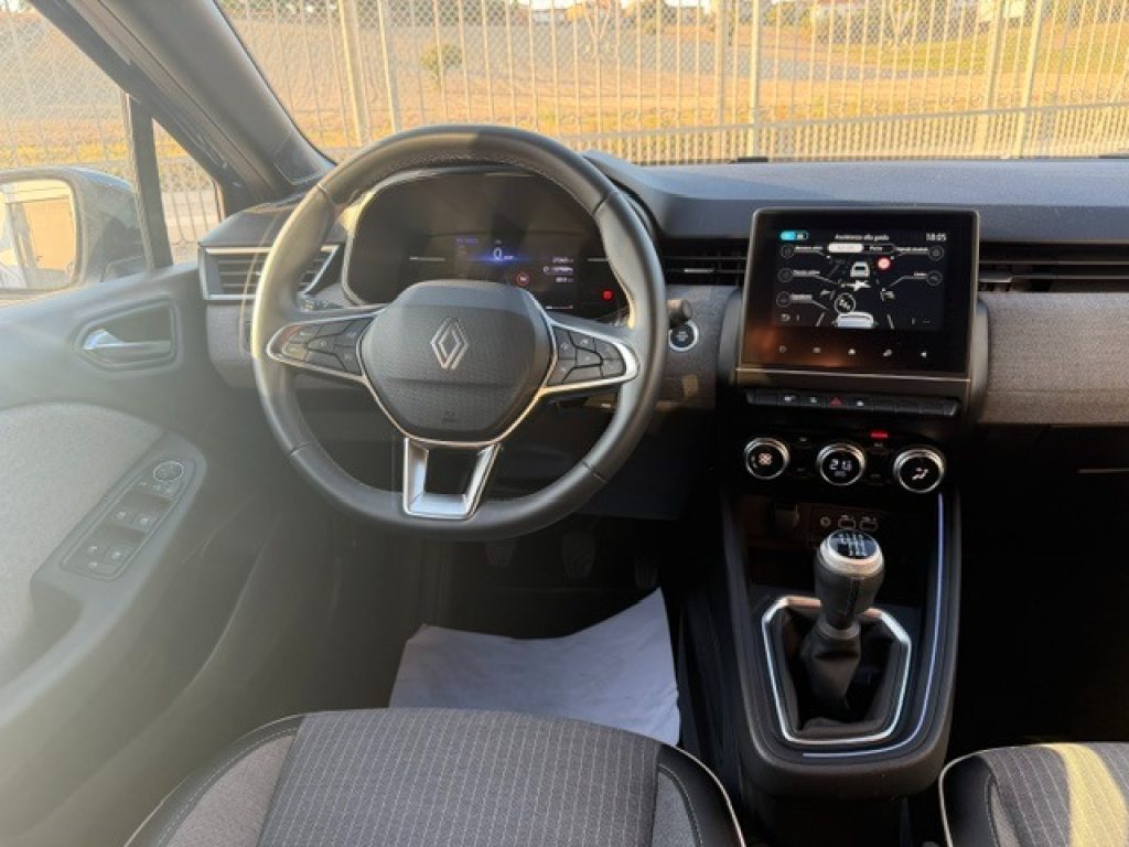 RENAULT Clio TCe 90 CV 5 porte Techno - 29