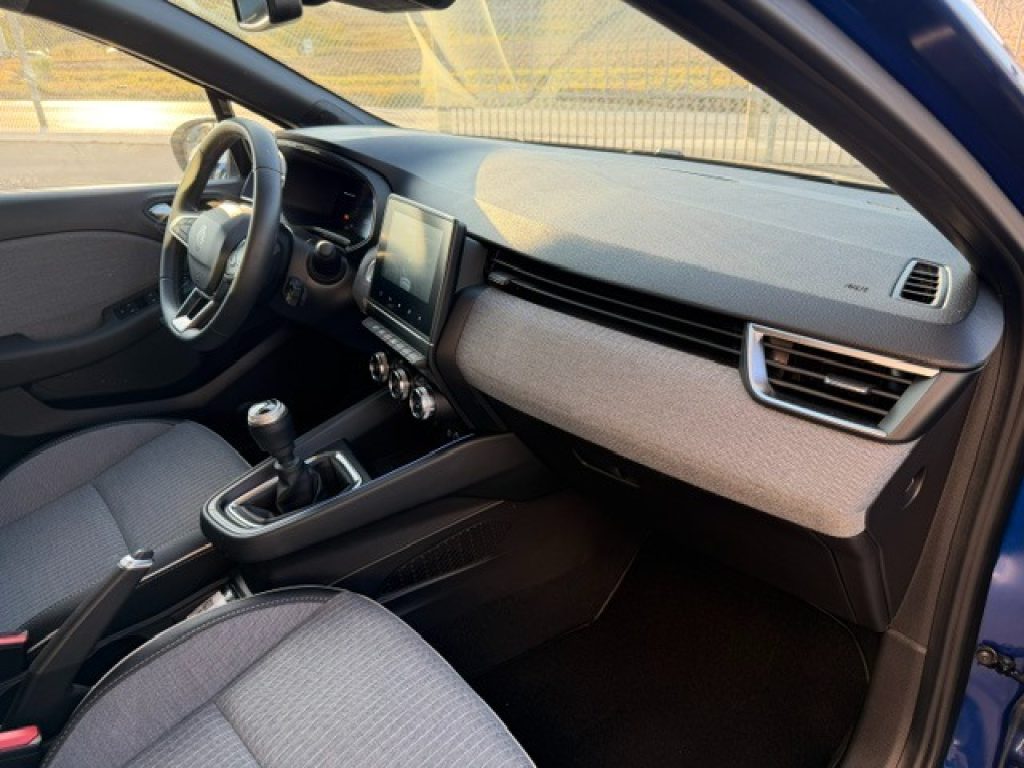 RENAULT Clio TCe 90 CV 5 porte Techno - 30