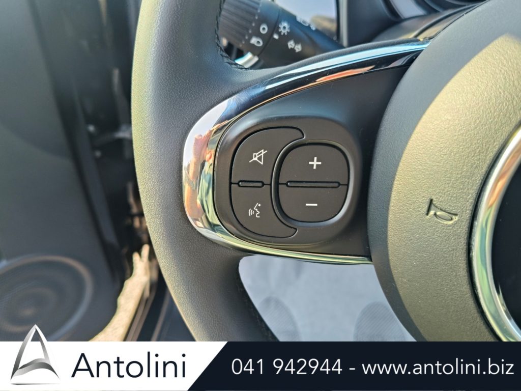 Scopri un'occasione autoFIAT 500 1.0 Hybrid Connect "CRUISE CONTROL"da Antolini Venezia Mestre (VE)
