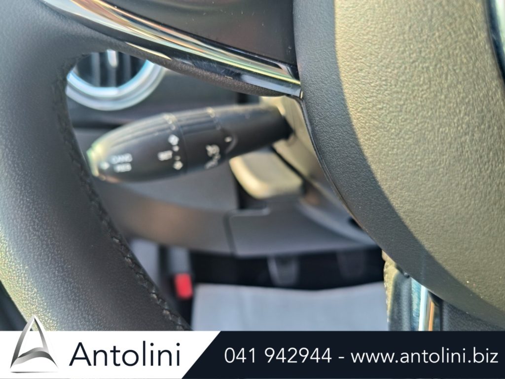 Scopri un'occasione autoFIAT 500 1.0 Hybrid Connect "CRUISE CONTROL"da Antolini Venezia Mestre (VE)