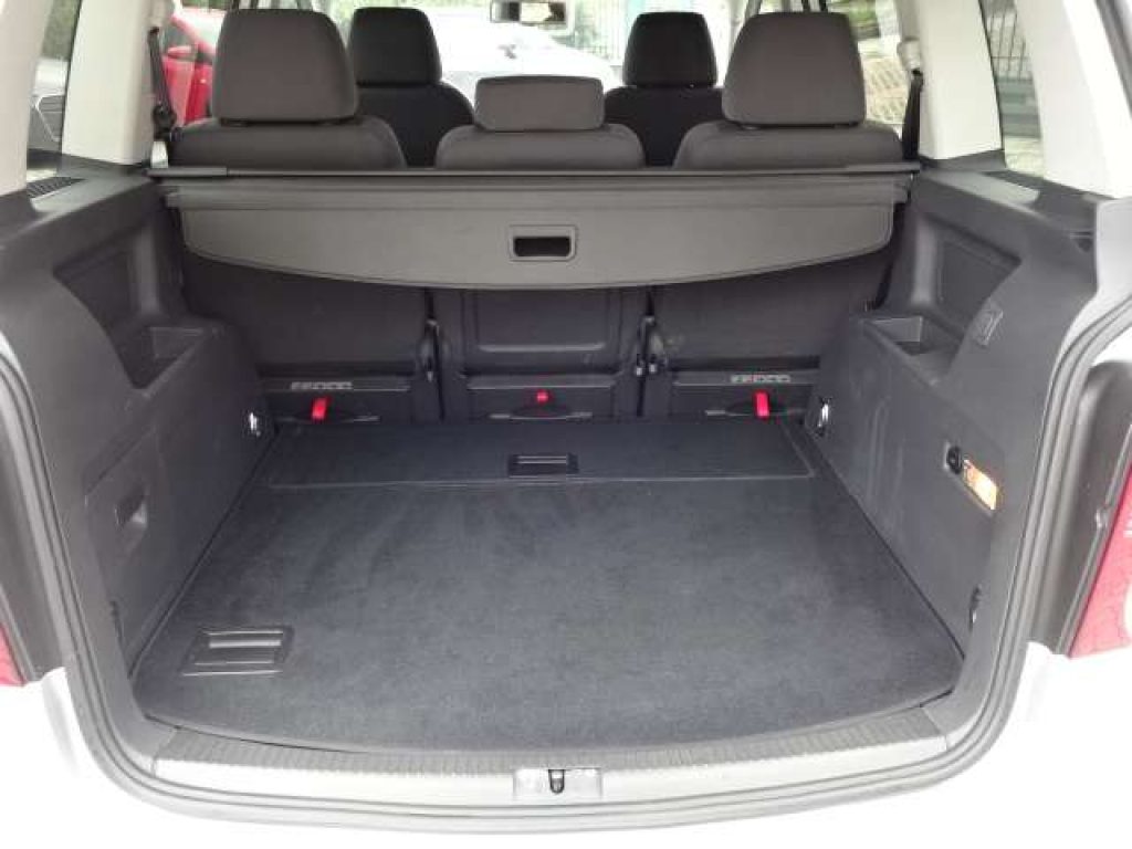 VOLKSWAGEN Touran I 2009 2.0 tdi Highline dsg dpf - 7