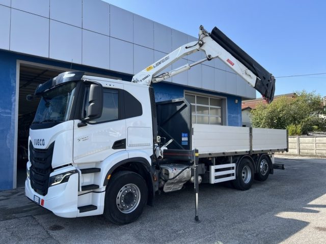 IVECO  Bianco pastello