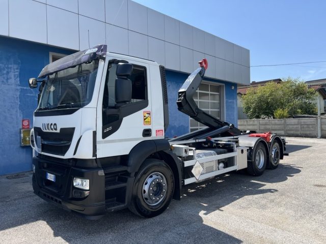 IVECO  Bianco pastello