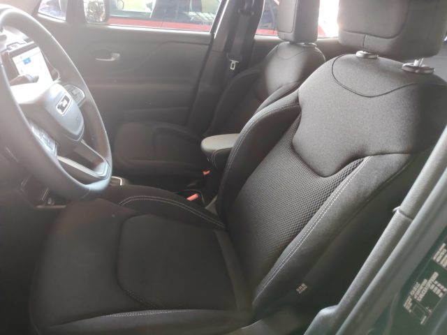 JEEP Renegade — foto 17 di 27