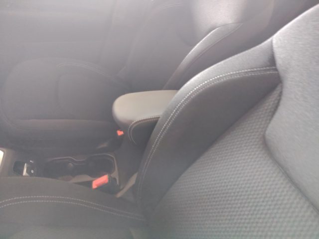 JEEP Renegade — foto 19 di 27