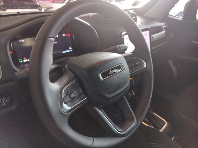 JEEP Renegade — foto 20 di 27