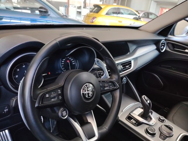 ALFA ROMEO Stelvio — foto 13 di 21