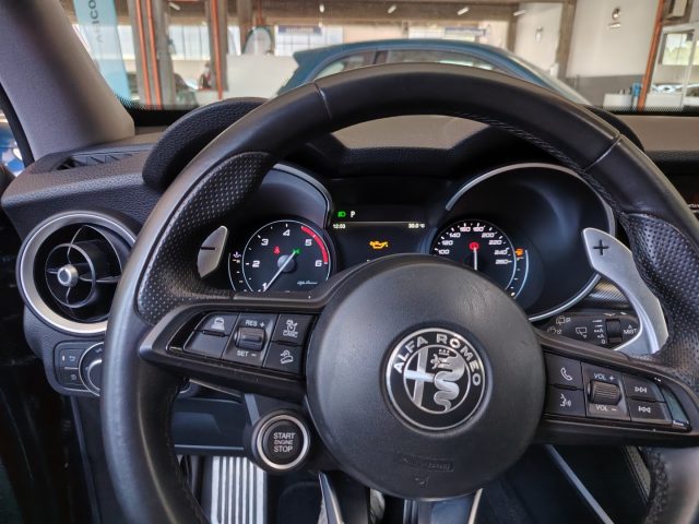 ALFA ROMEO Stelvio — foto 16 di 21