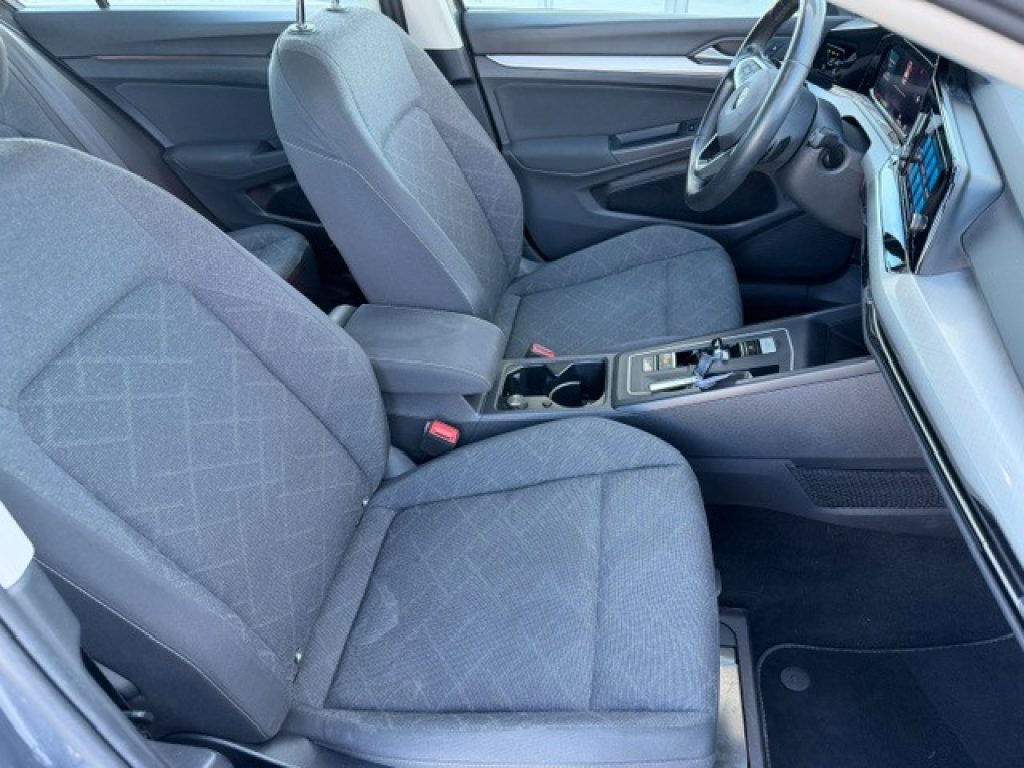 VOLKSWAGEN Golf 1.0 eTSI EVO DSG Life - 25