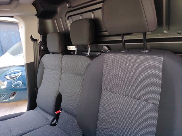 FIAT Doblo — foto 21 di 21