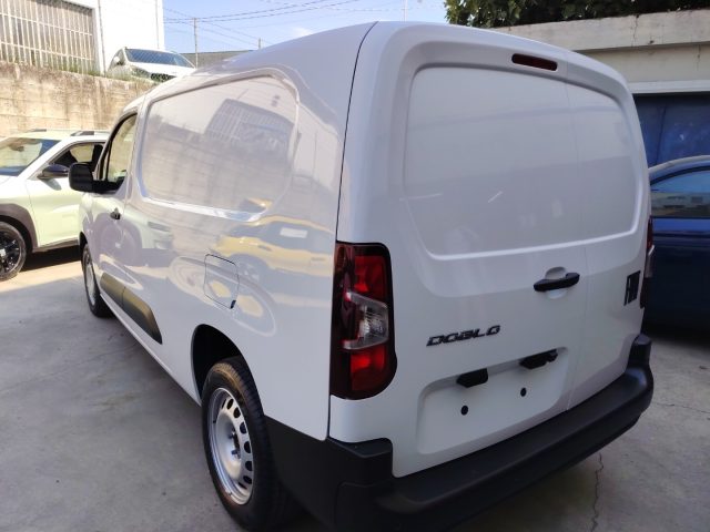 FIAT Doblo — foto 7 di 21