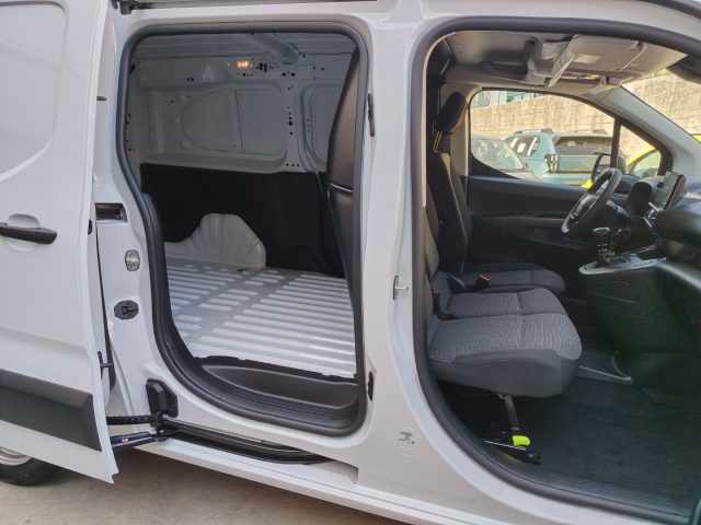 FIAT Doblo — foto 12 di 21