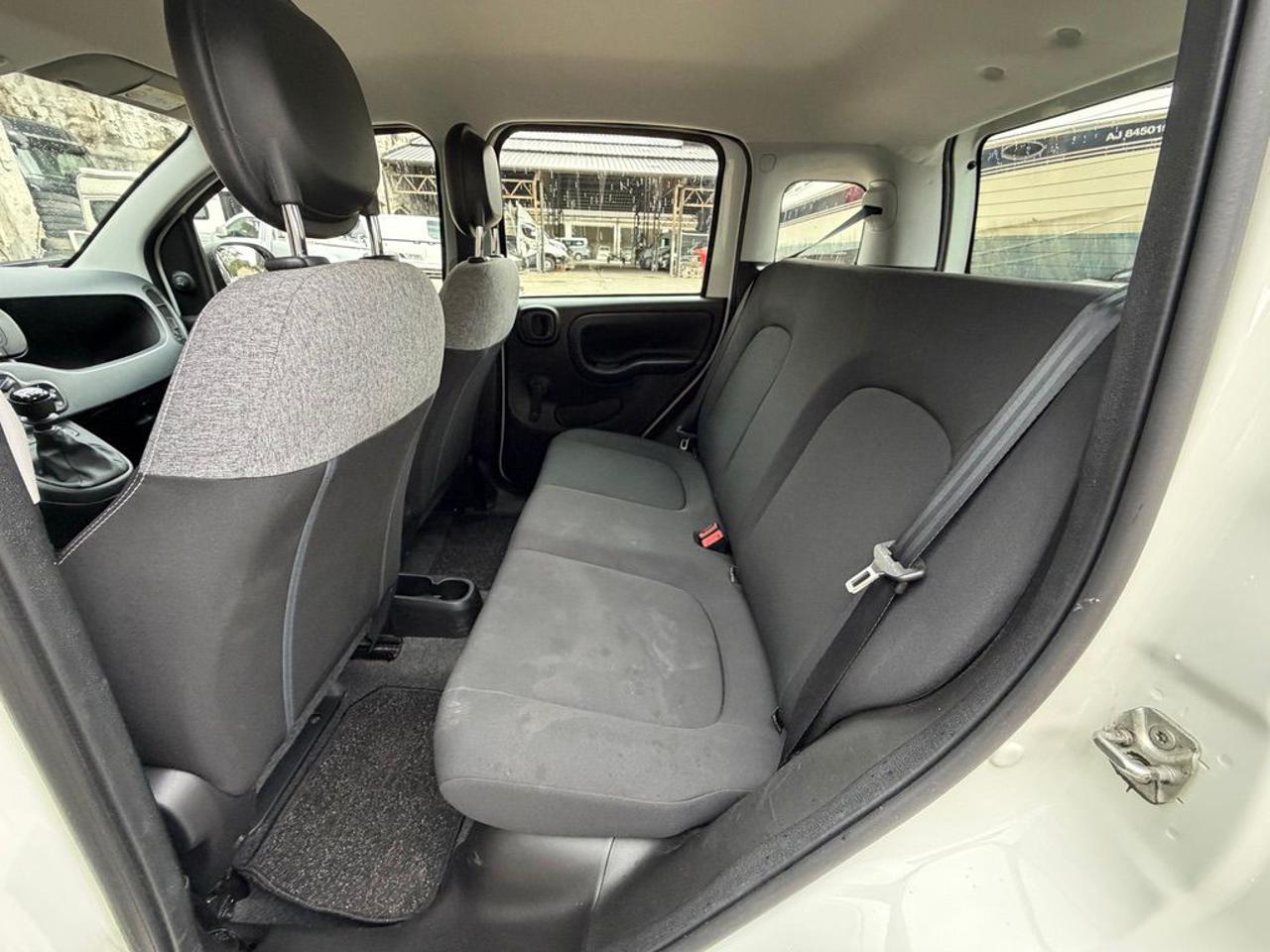 FIAT Panda 1.0 FireFly S&S Hybrid - 11
