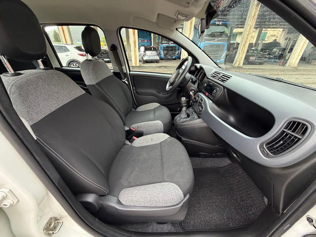 FIAT Panda 1.0 FireFly S&S Hybrid - 14