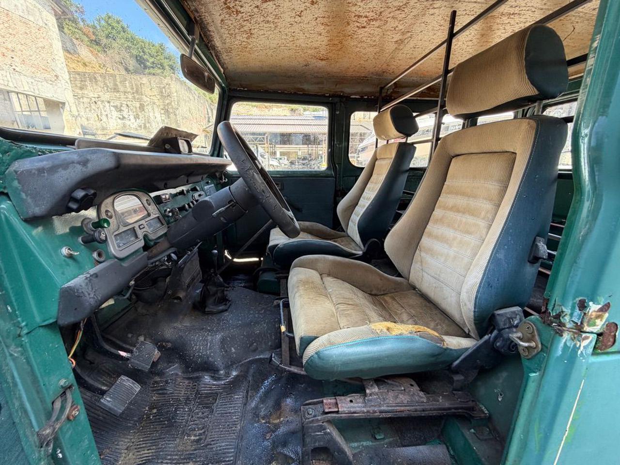 TOYOTA Land Cruiser BJ40 - 40