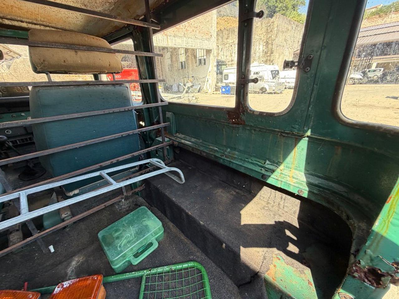 TOYOTA Land Cruiser BJ40 - 37
