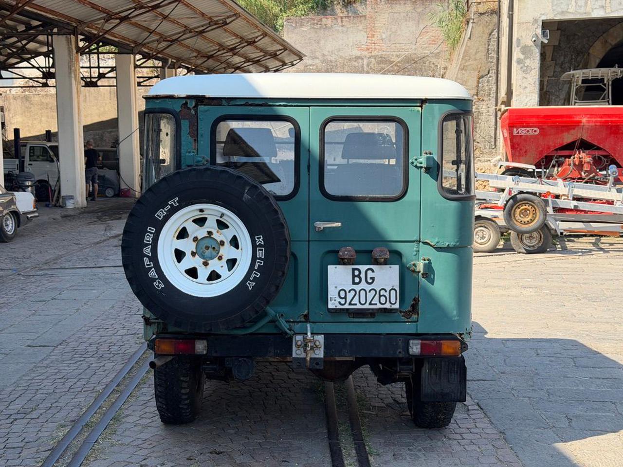 TOYOTA Land Cruiser BJ40 - 3