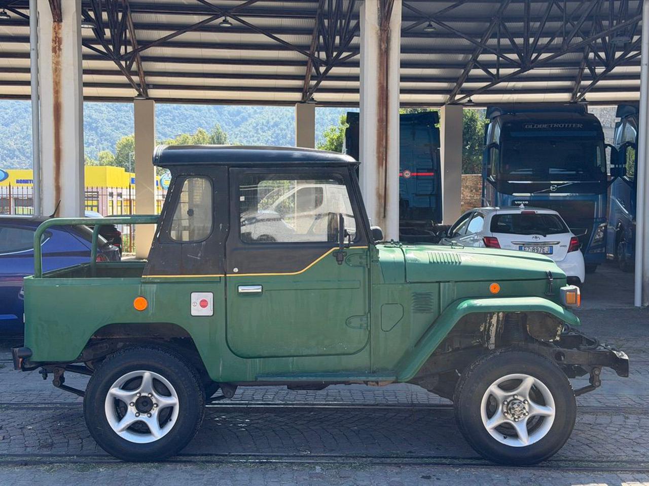 TOYOTA Land Cruiser BJ40 - 6