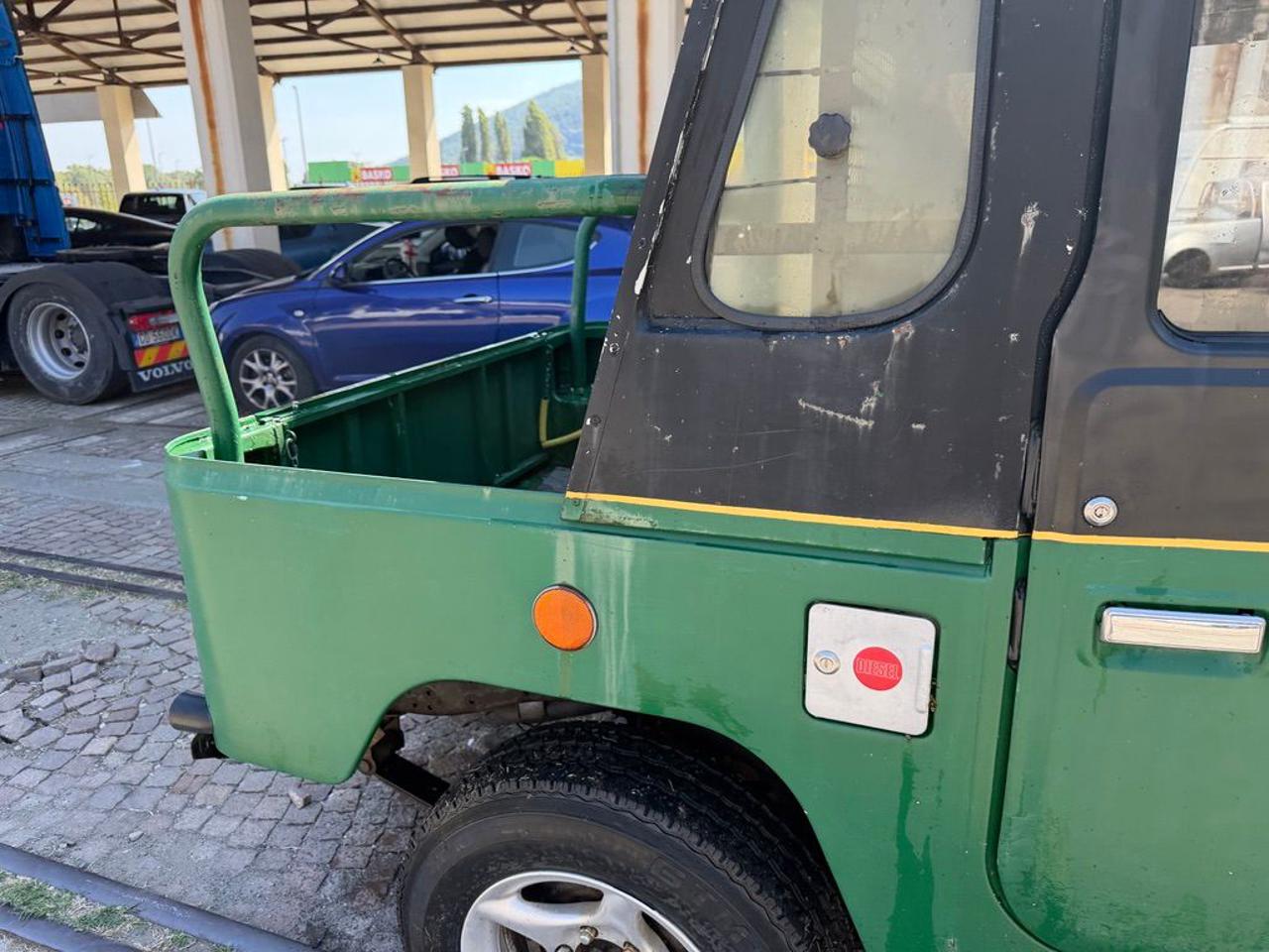 TOYOTA Land Cruiser BJ40 - 32