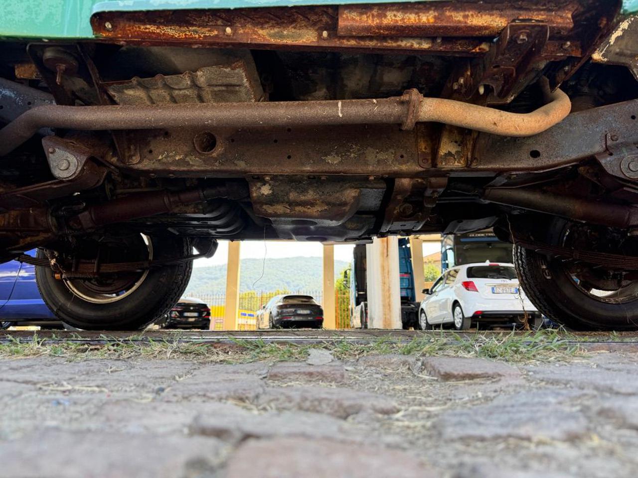 TOYOTA Land Cruiser BJ40 - 19