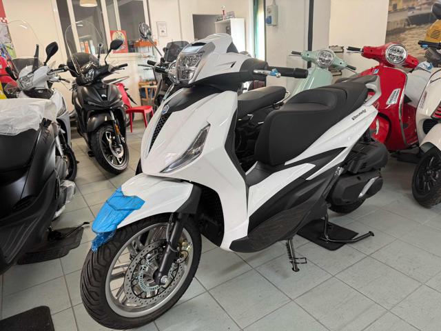 PIAGGIO Beverly 400 i.e. Bianco metallizzato