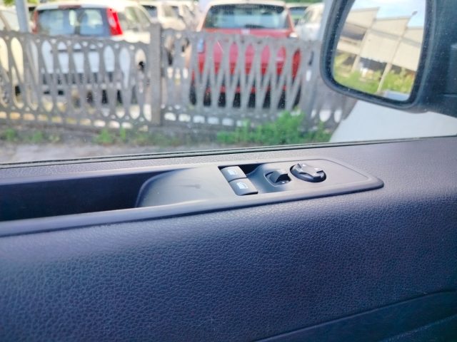 CITROEN Jumpy — foto 16 di 25