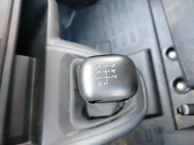 CITROEN Jumpy — foto 24 di 25