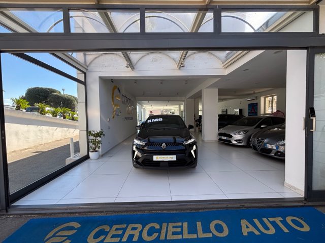 RENAULT Captur Nero pastello