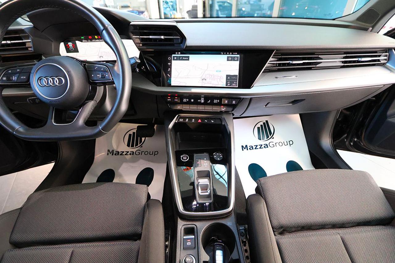 AUDI A3 35 TDI Sportback S-Tronic S-Line - 31